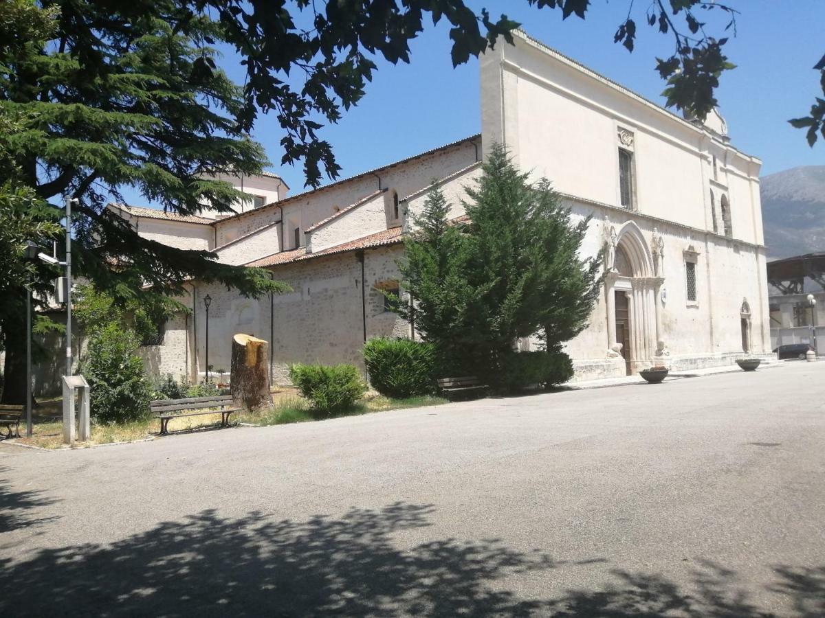 Il Labirinto Acomodação com café da manhã Sulmona Exterior foto